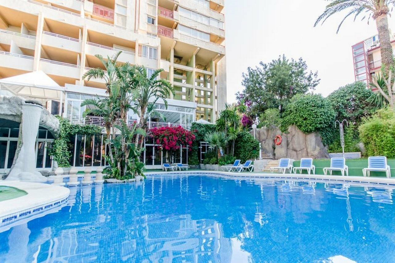Apartamentos El Faro By Mc Benidorm Exterior photo